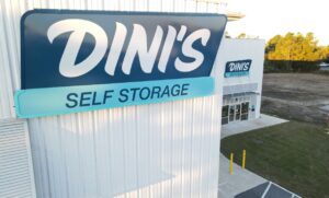 Dini's Self Storage